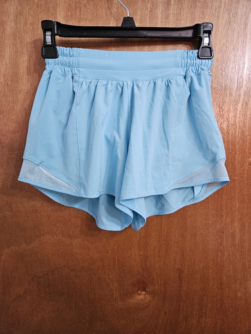 Lululemon Hotty Hot High Rise Short Sky Blue Size 4